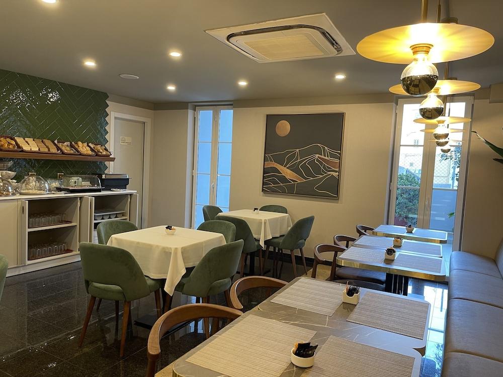 Hotel Sete Colinas Lissabon